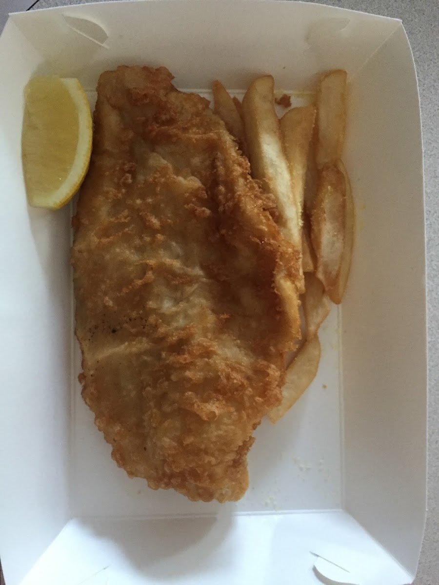 Salt Mine Fish & Chips Photo 6